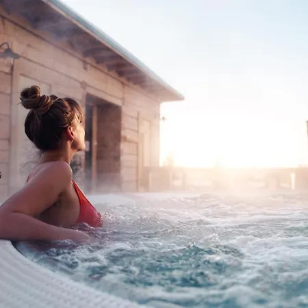 Отель Valo & Work